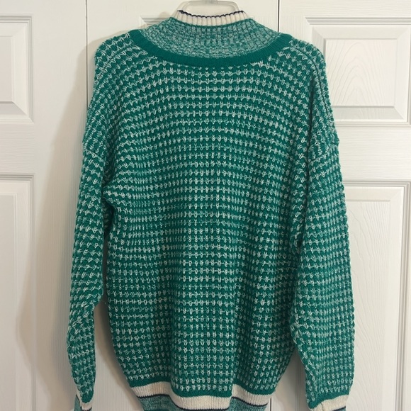 Vintage 1970s Men’s Size L acrylic blend sweater V-Neck with Pockets K1 - Picture 5 of 7